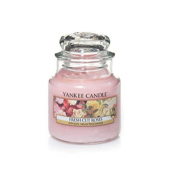 Yankee Candle zvake fresh cut roses Yankee Candle žvakė „Fresh cut roses“