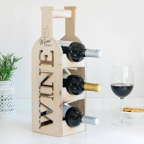 Vintažinio stiliaus vyno lentyna