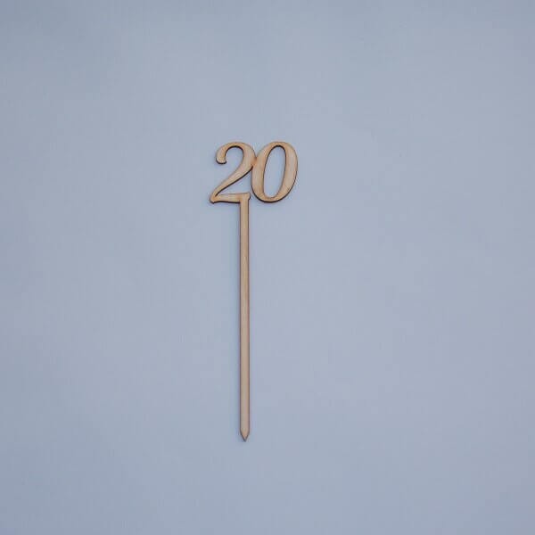 Medinis smeigtukas „20“