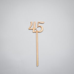 Medinis smeigtukas „45“