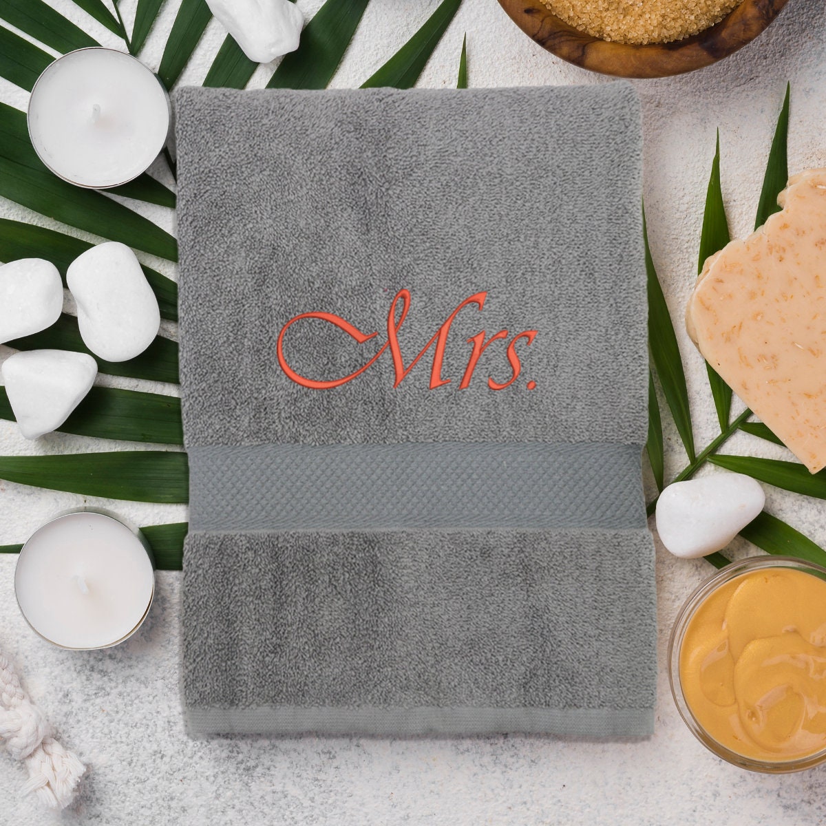 embroidered-towel-mrs-cotton-towel-70×140-6334209f