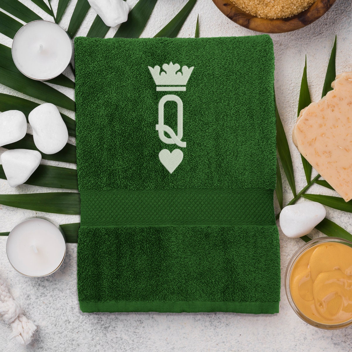 embroidered-towel-queen-cotton-towel-6334212f