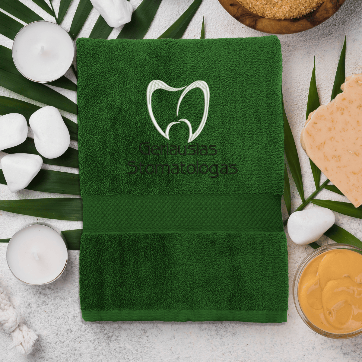 dark-green-ranksluostis-geriausias-stomatologas-1