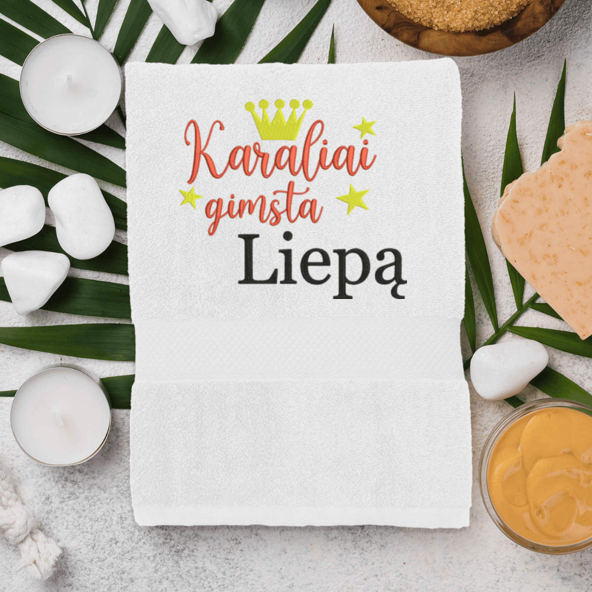 balta-ranksluostis-karaliai-gimsta-liepa-2-2