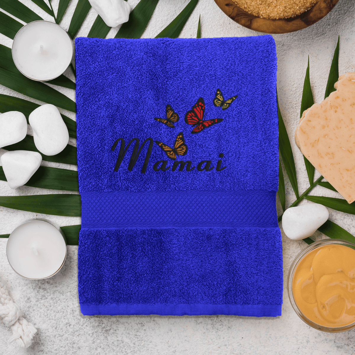 melyna-ranksluostis-mano-mamai-2