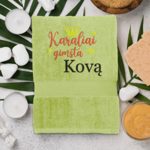 Rankšluostis „Karaliai gimsta Kovą“