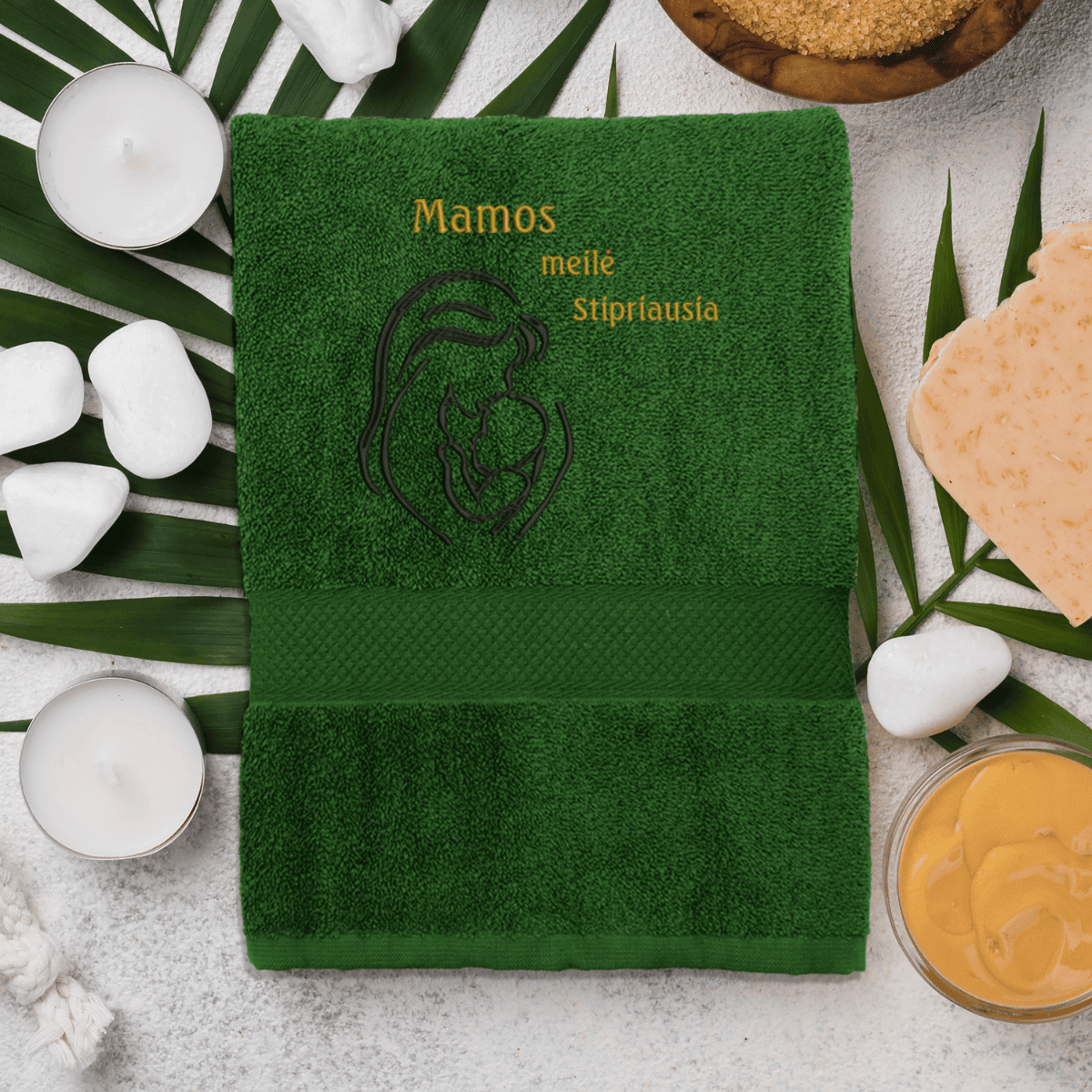 tamsiai-zalia-ranksluostis-mamos-meile-2