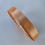Tamsiai persikinė atlasinė juostelė 12mm