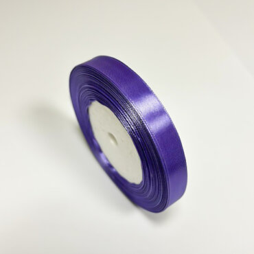 Šviesiai violetinės spalvos satino juostelė 12mm dovanoms