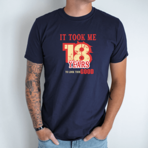Unisex marškinėliai su spauda „I'm 18“