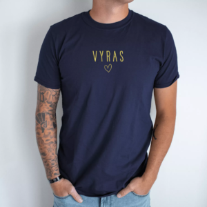 Siuvinėti unisex marškinėliai „Vyras“