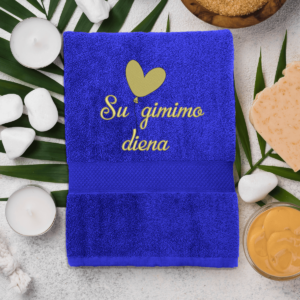 blue-ranksluostis-su-gimimo-diena-2