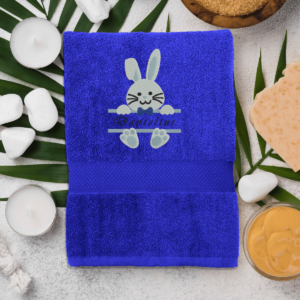 blue-ranksluostis-zuikis-berniuko-vardas