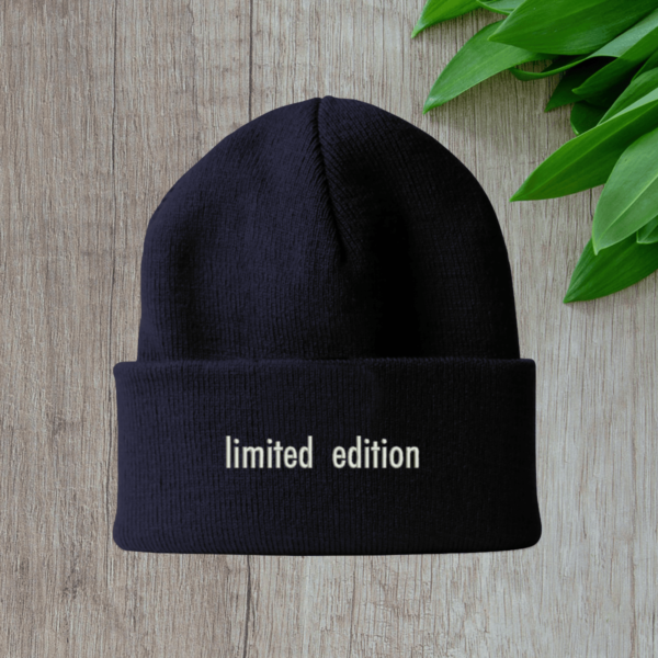dark-blue-ziemine-kepure-limited-edition