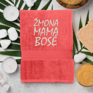 pink-ranksluostis-zmona-mama-bose