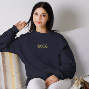 Siuvinėtas unisex džemperis „Bosė“